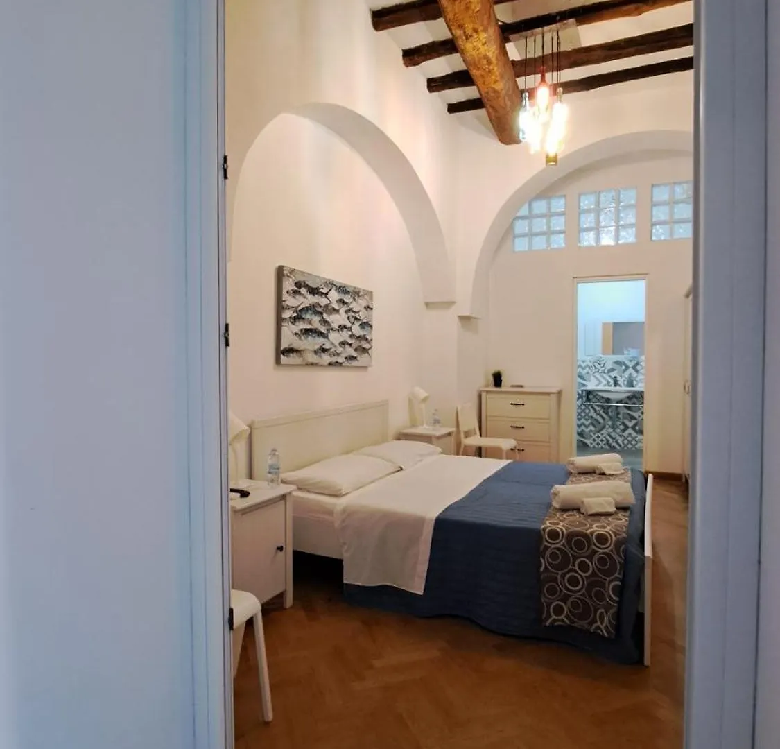 B&B Garibaldi 알카모