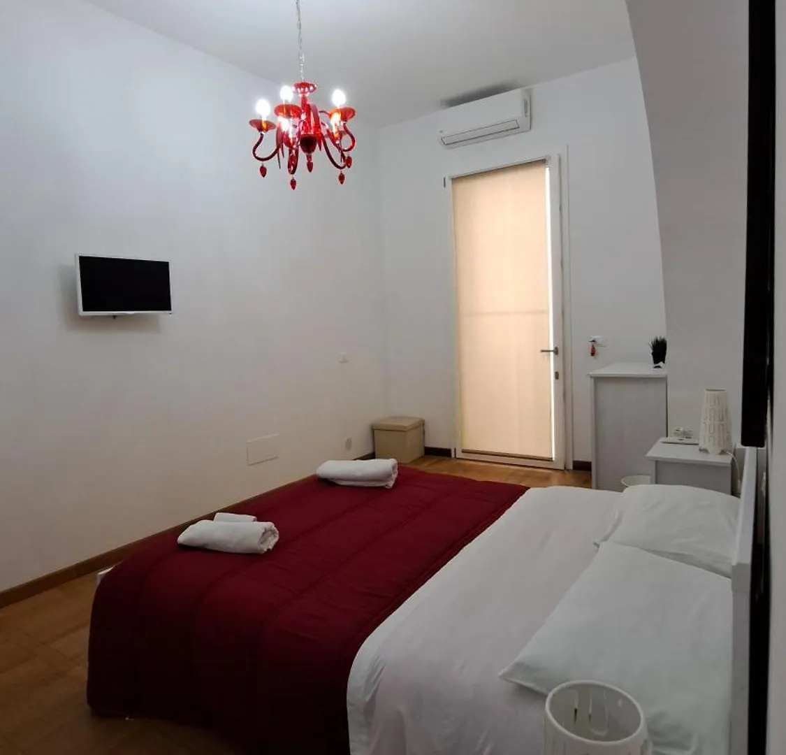 B&B Garibaldi 알카모